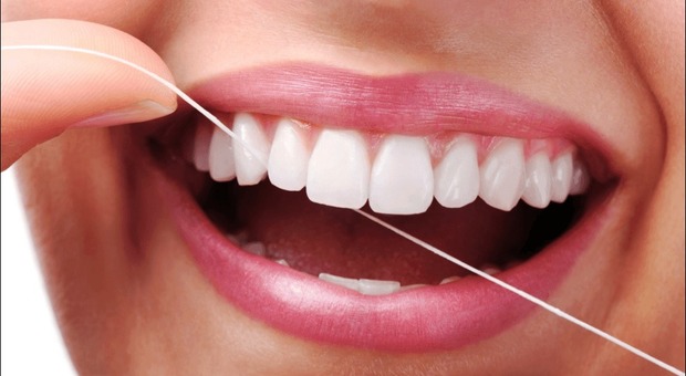 Mal di denti, rimedi naturali per il mal di denti